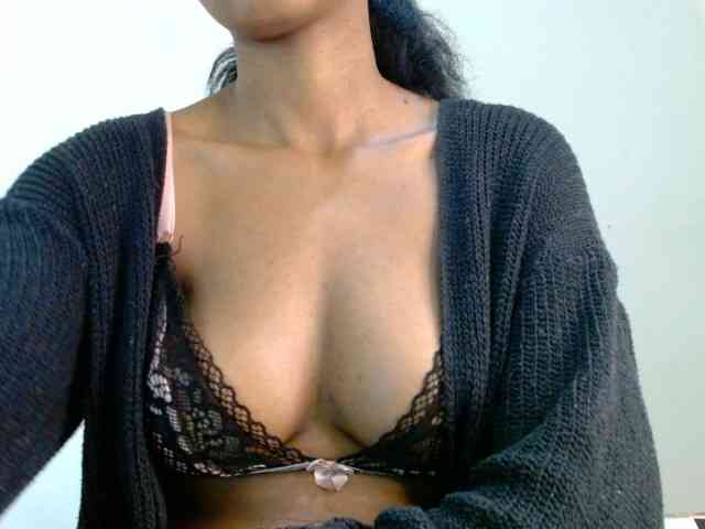 Modelo: kaylaondine
