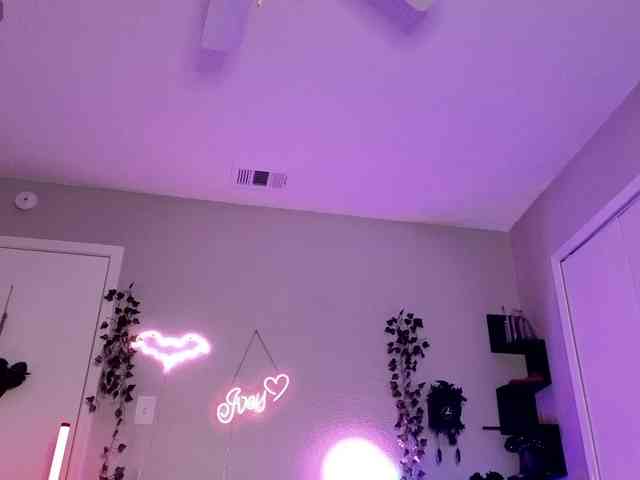 Ivey_strigoi