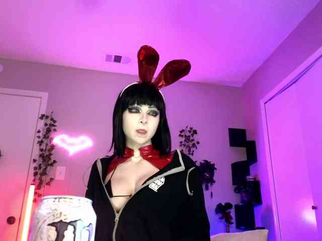 Ivey_strigoi webcam