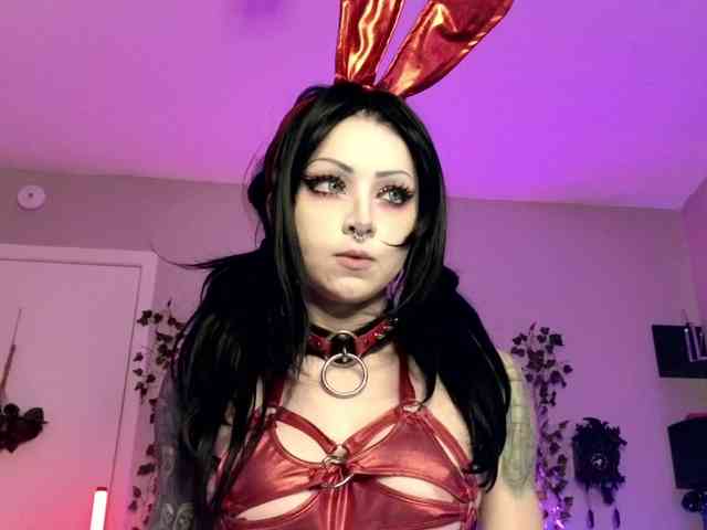 Ivey_strigoi webcam