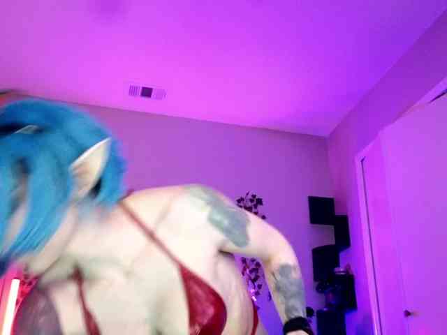 Ivey_strigoi