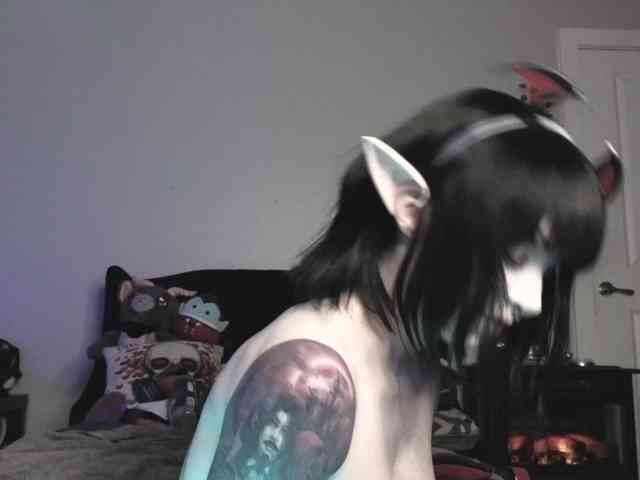 Ivey_strigoi webcam