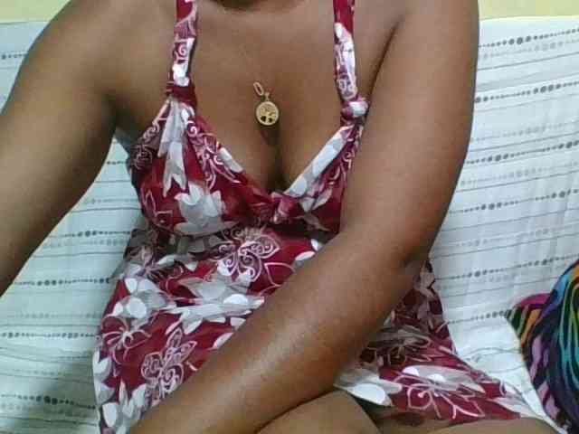 LadyDesire webcam