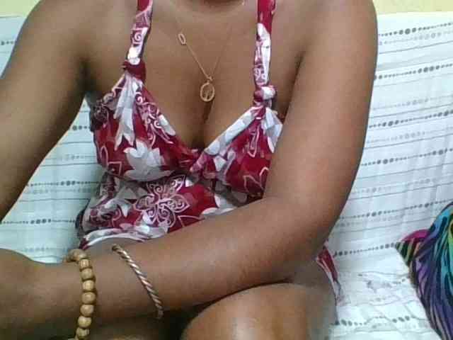 LadyDesire webcam