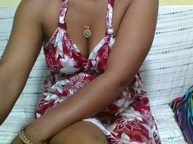 LadyDesire webcam