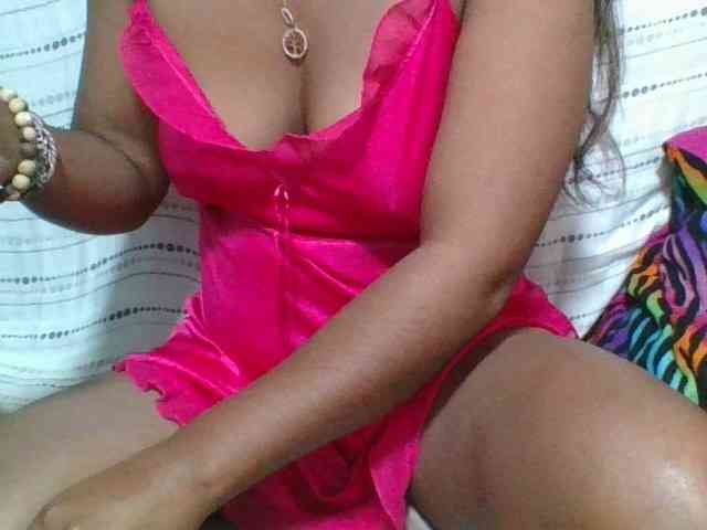 LadyDesire webcam