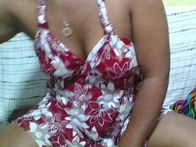 LadyDesire webcam