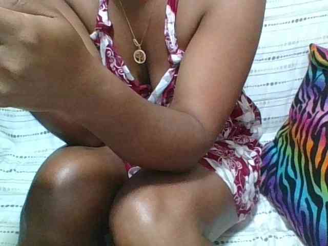 LadyDesire webcam