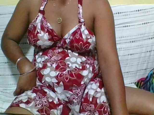 LadyDesire webcam