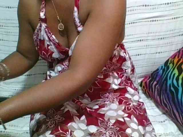 LadyDesire webcam