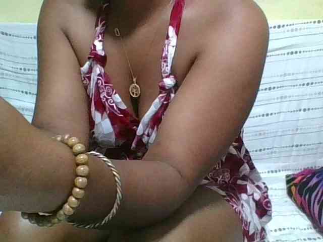 LadyDesire webcam