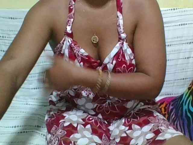LadyDesire webcam
