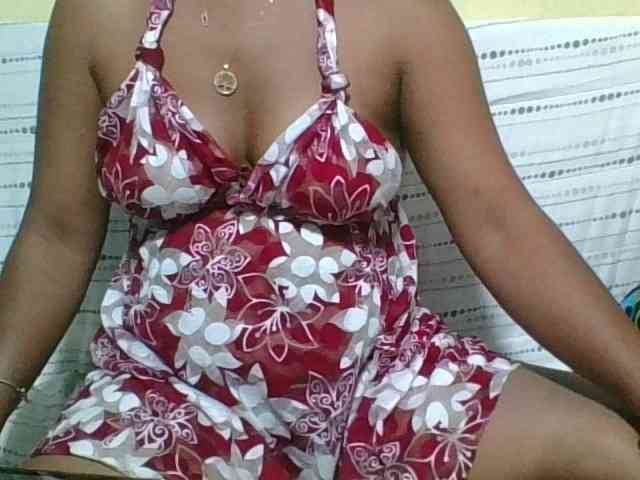 LadyDesire webcam