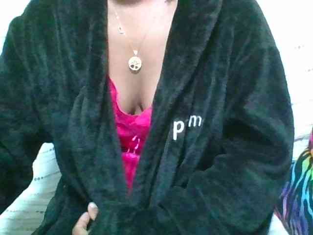 LadyDesire webcam