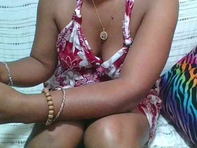 LadyDesire webcam