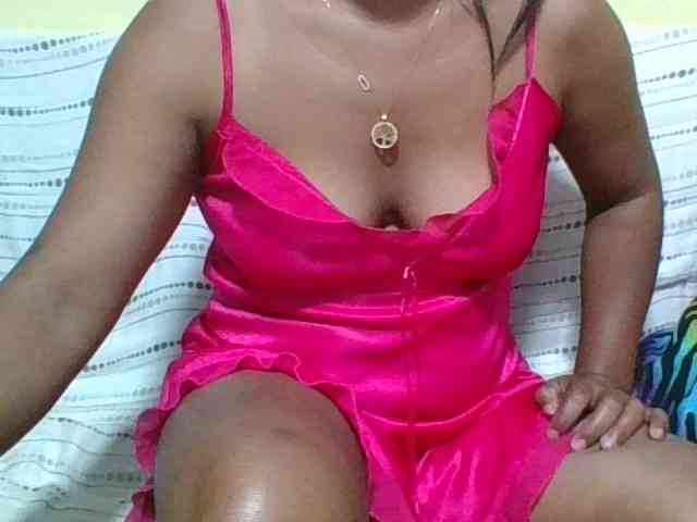 LadyDesire webcam