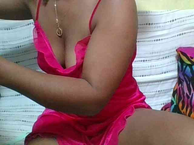 LadyDesire webcam