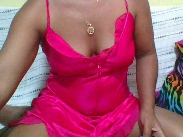 LadyDesire webcam