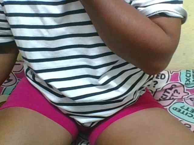 LadyDesire webcam