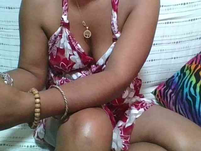 LadyDesire webcam