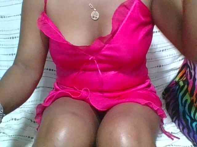 LadyDesire webcam