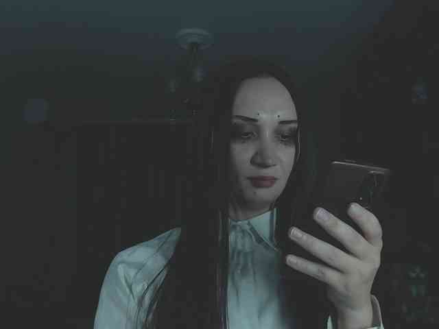 rebel-annet