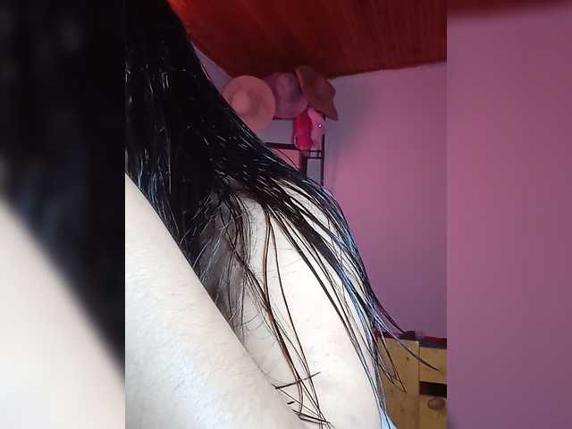 pocahontassex live cam on BongaCams