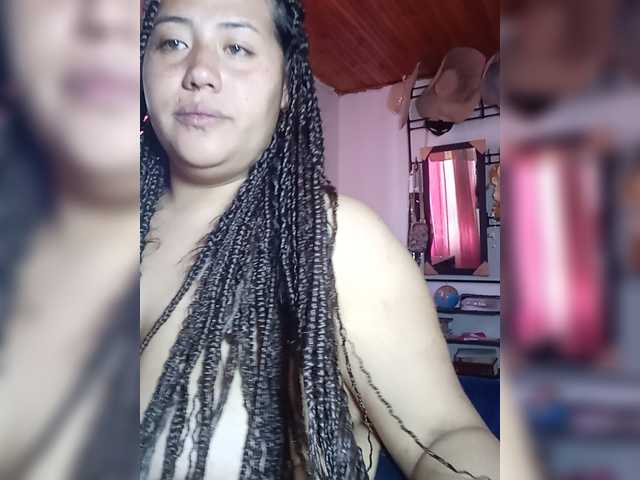 pocahontassex live cam on BongaCams