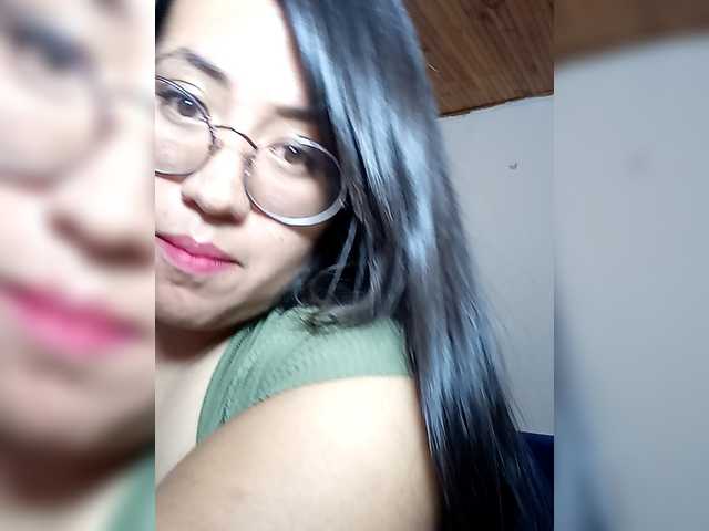 pocahontassex's BongaCams show and profile