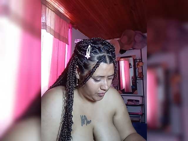 KATYGONZALEZ — live female cam