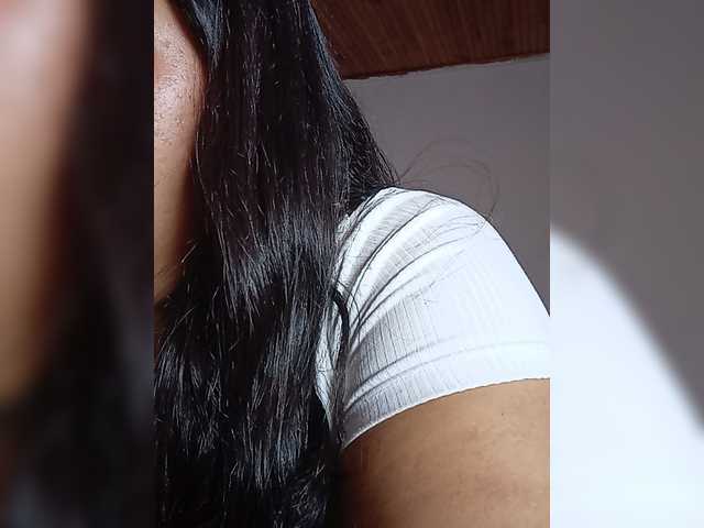 pocahontassex live cam on BongaCams