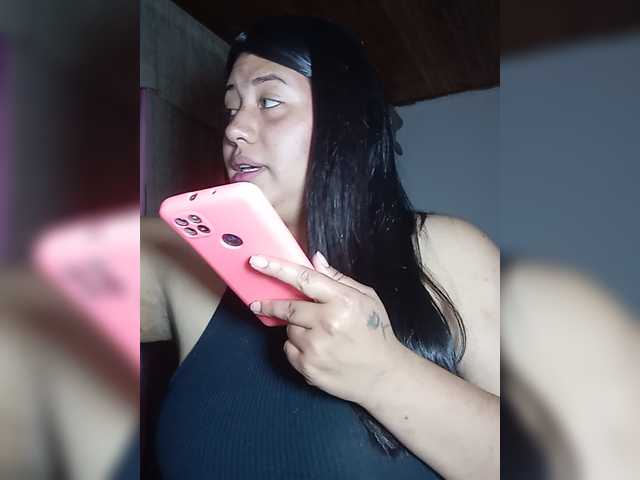 pocahontassex live cam on BongaCams