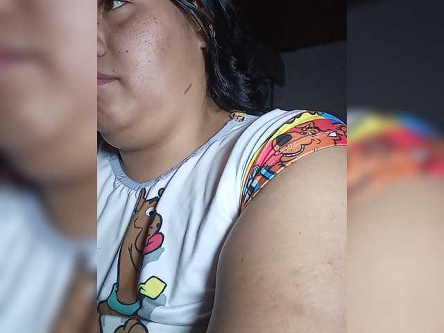 pocahontassex live cam on BongaCams
