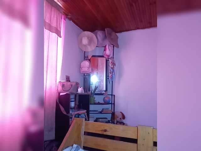 pocahontassex live webcam show
