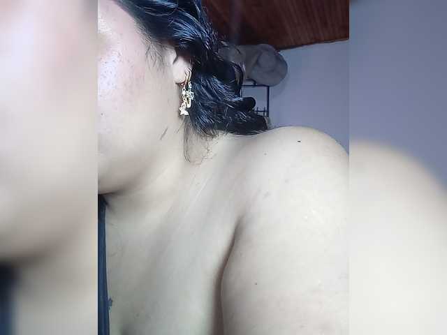 pocahontassex live cam on BongaCams