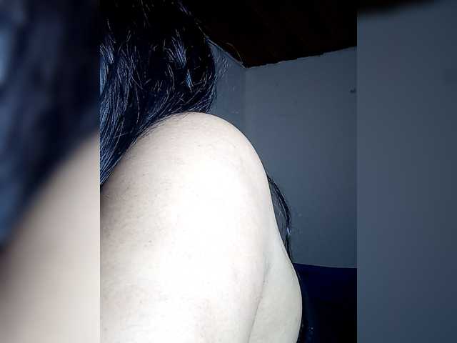 pocahontassex's BongaCams show and profile