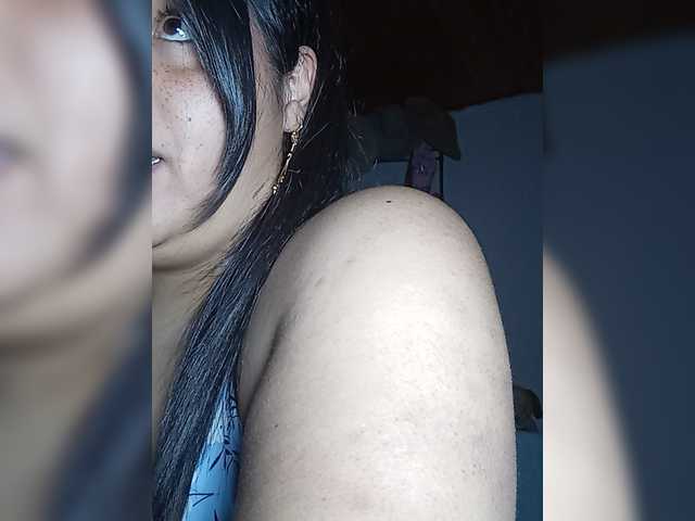KATYGONZALEZ live webcam show