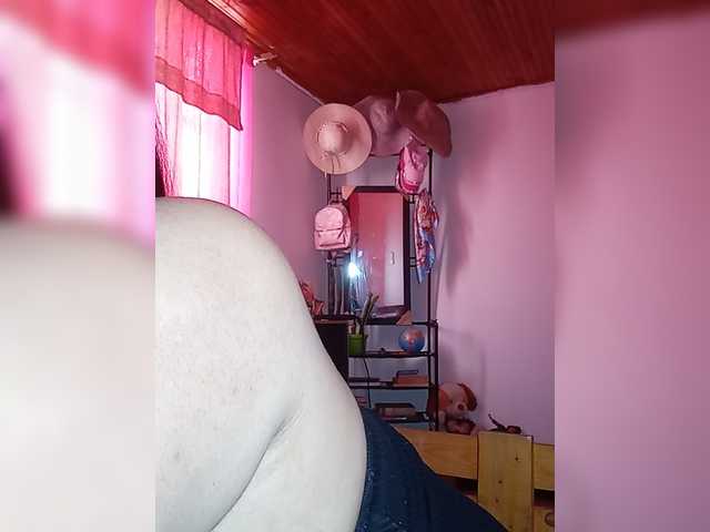 pocahontassex live webcam show