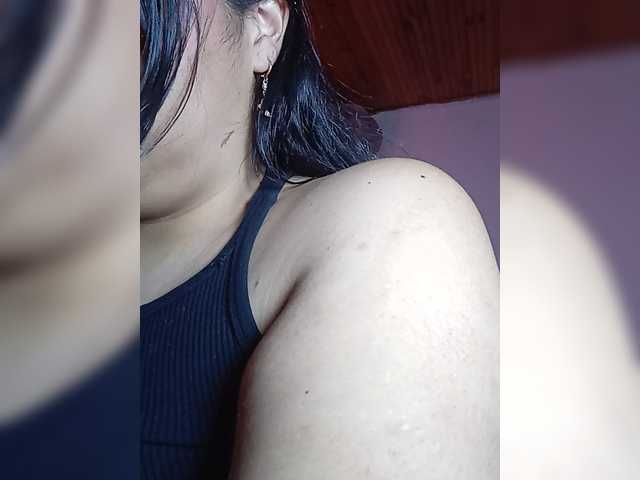 pocahontassex live cam on BongaCams