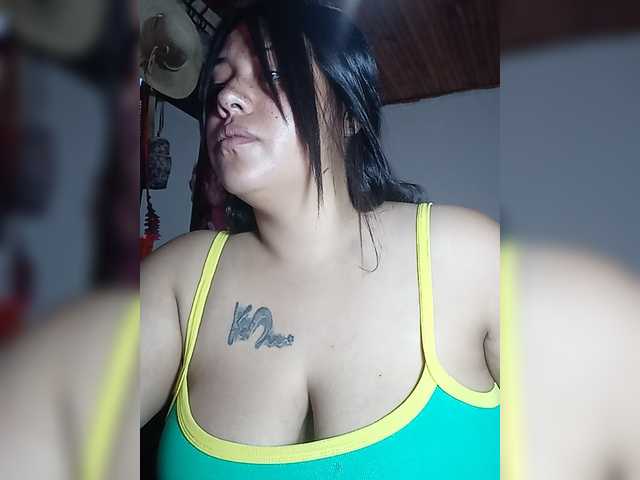 pocahontassex Live Cam on BongaCams