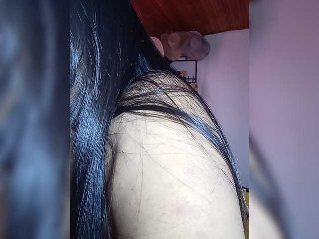 pocahontassex live cam on BongaCams