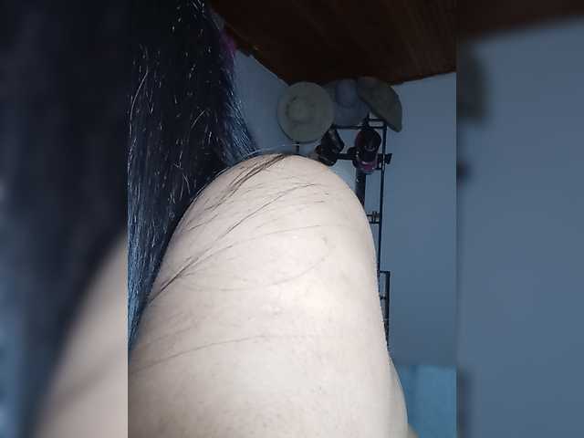 pocahontassex live cam on BongaCams