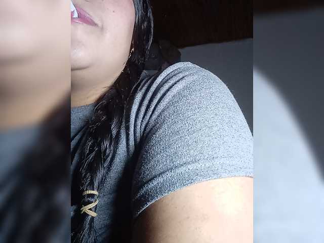 KATYGONZALEZ live webcam show