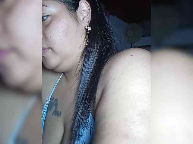 KATYGONZALEZ webcam