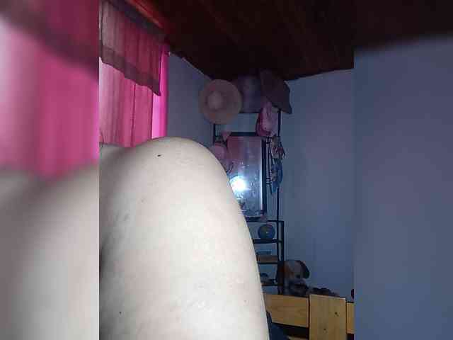 KATYGONZALEZ webcam