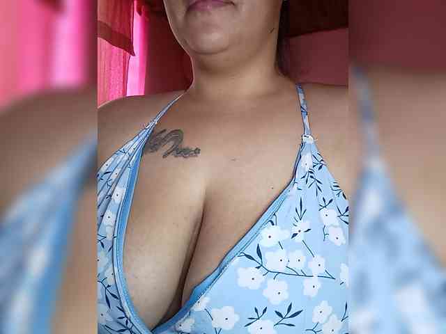 KATYGONZALEZ webcam