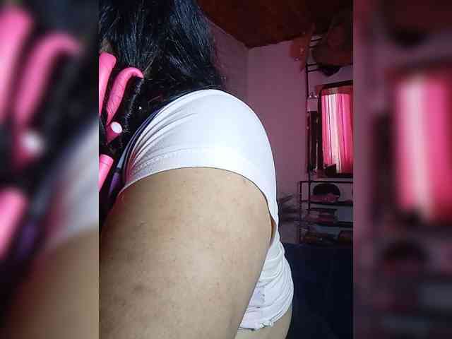 KATYGONZALEZ webcam