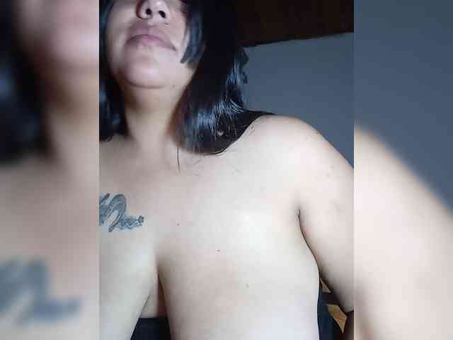 KATYGONZALEZ webcam