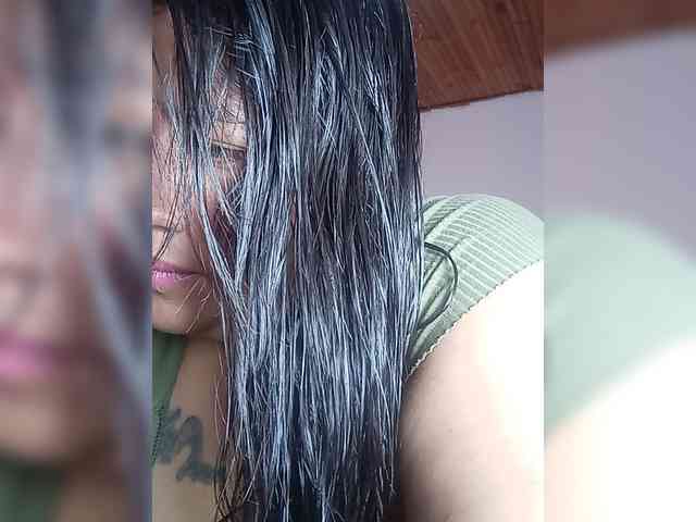 KATYGONZALEZ webcam