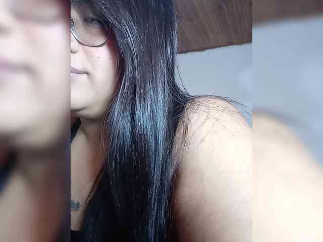 KATYGONZALEZ webcam